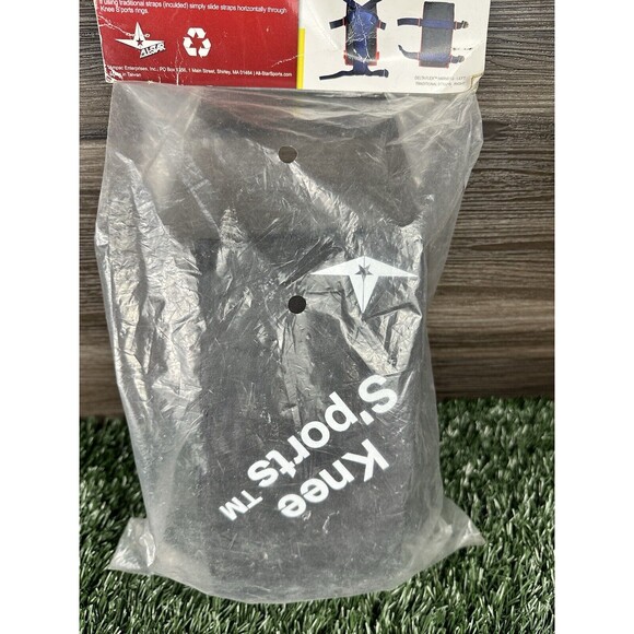 All-Star Knees'Sports Baseball/Softball Catcher's Knee Supports Pads adult black - Picture 4 of 5